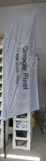 Bild von Google Pixel for Business, Bow-Flag incl. Fahne, Mast, Bodenplatte